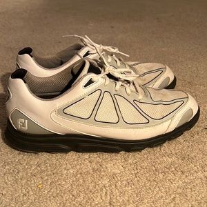 FOOTJOY GOLF SHOES